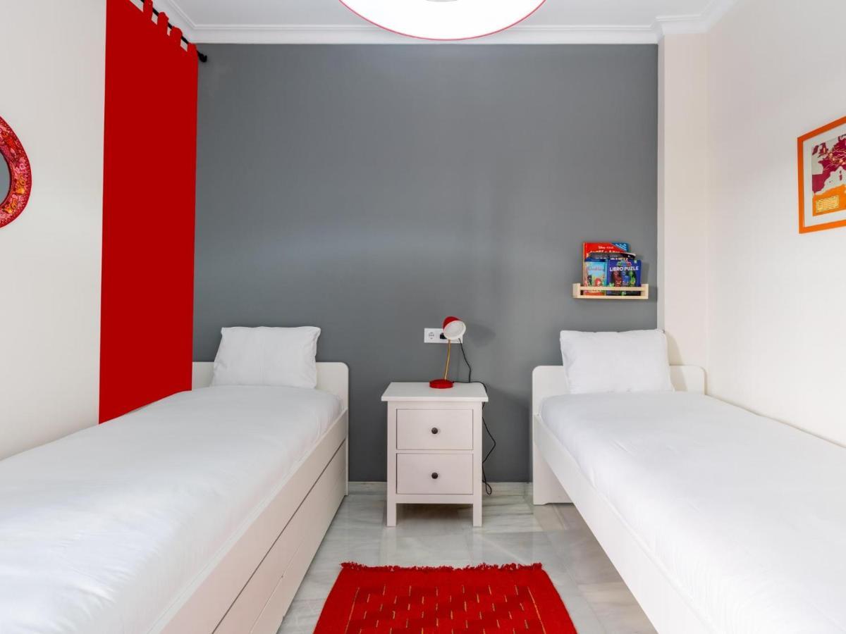 Holi-rent Penthouse Penuelas Apartament *